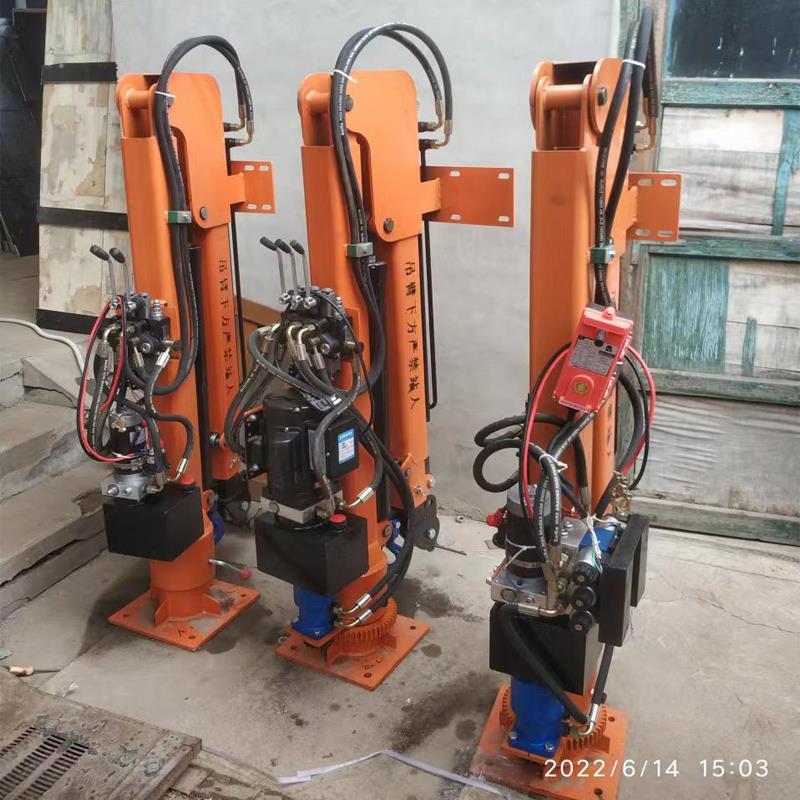 旗山区重汽蓝牌随车吊 3.2吨 国六动力强 液压驱动 农用自卸起重机